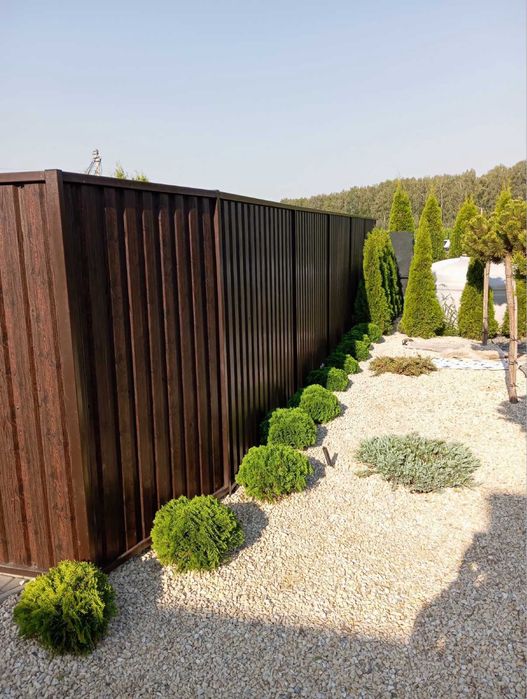 Установка Забора з Профнастила .