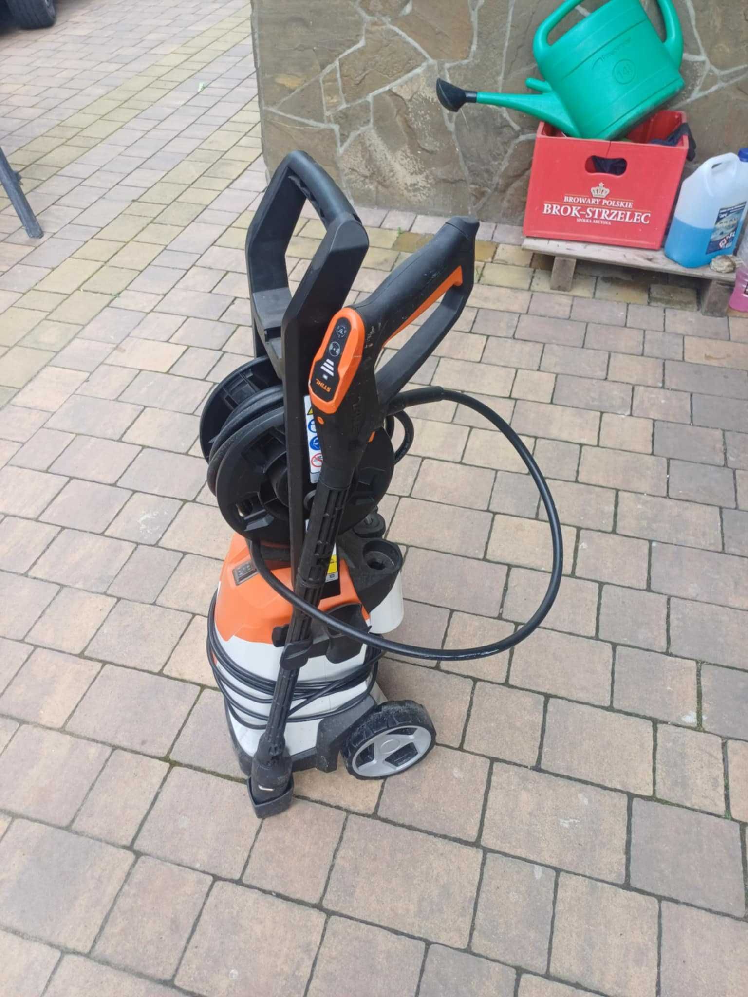 STIHL RE 100 PLUS Control myjka wysokociśnieniowa (150 bar, 450 l/h)