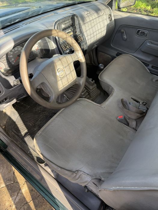 Nissan D22 4x4 Pickup ( Com Avaria )
