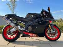 Aprilia RSV Aprilia RSV1000R FACTORY