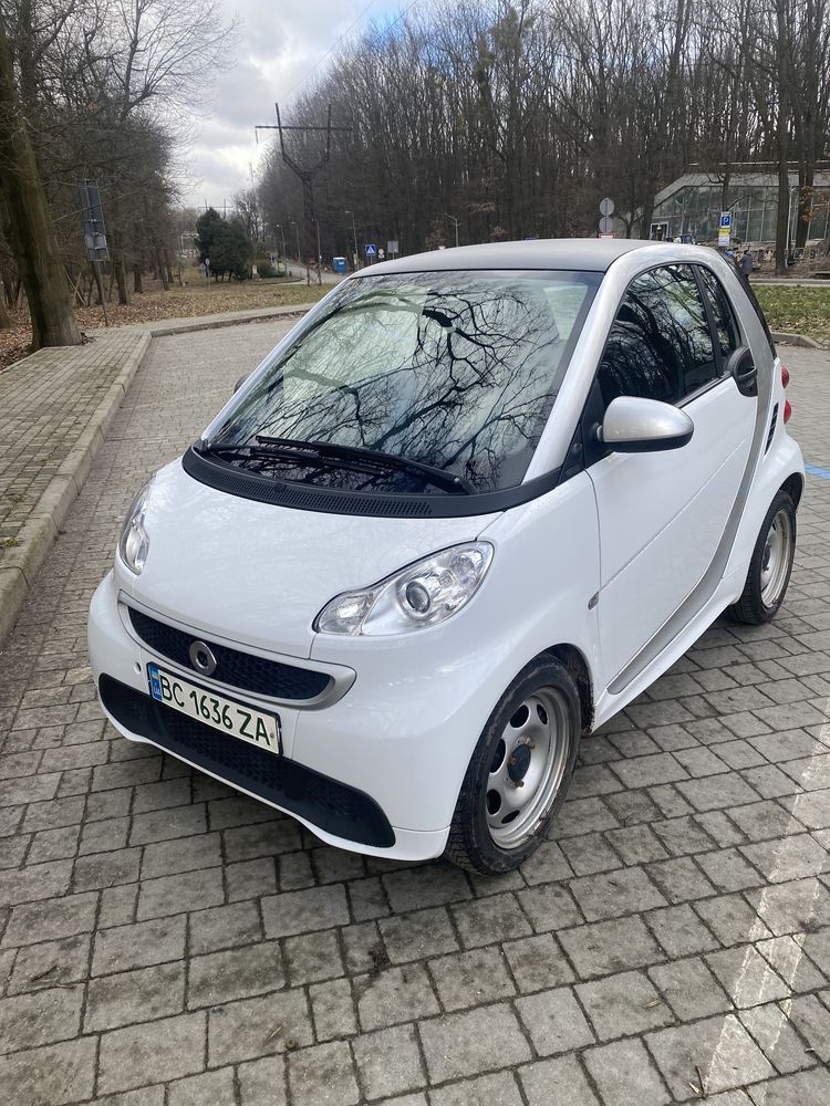 Smart fortwoo electric