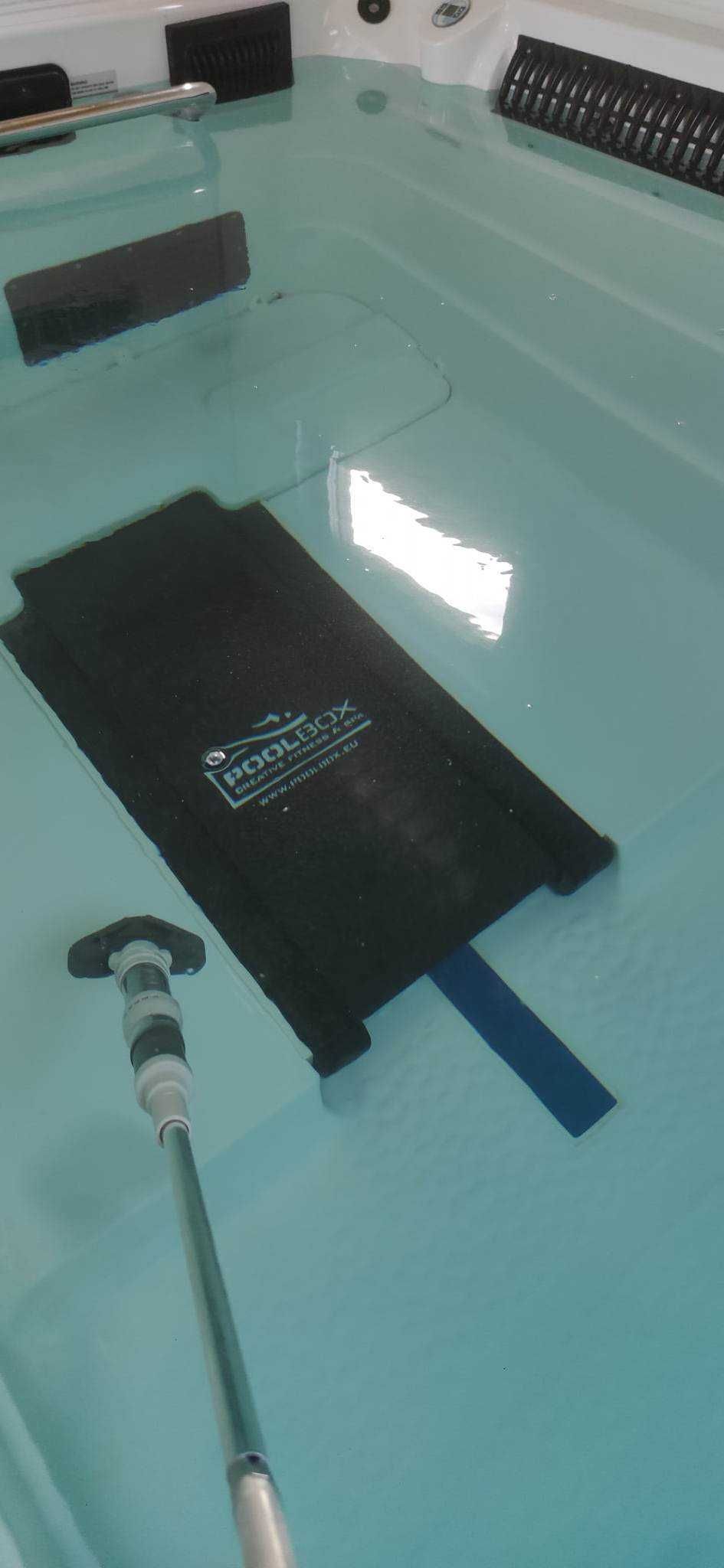 PoolBox Całoroczne Basen lodowy Bieżnia Przeciwprąd Sauna Jacuzzi