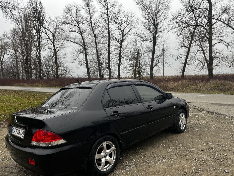 Міцубіші лансер 9