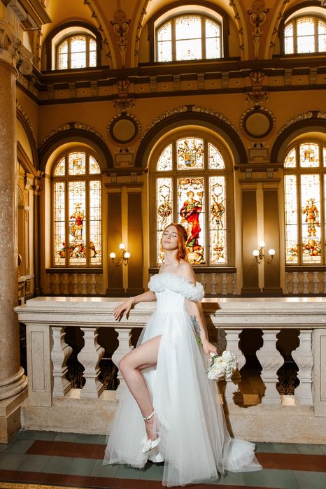 Весільна  пишна сукня