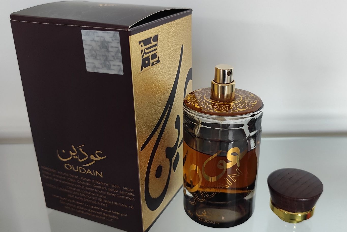 Lattafa Oudain EDP - flakon z ubytkiem