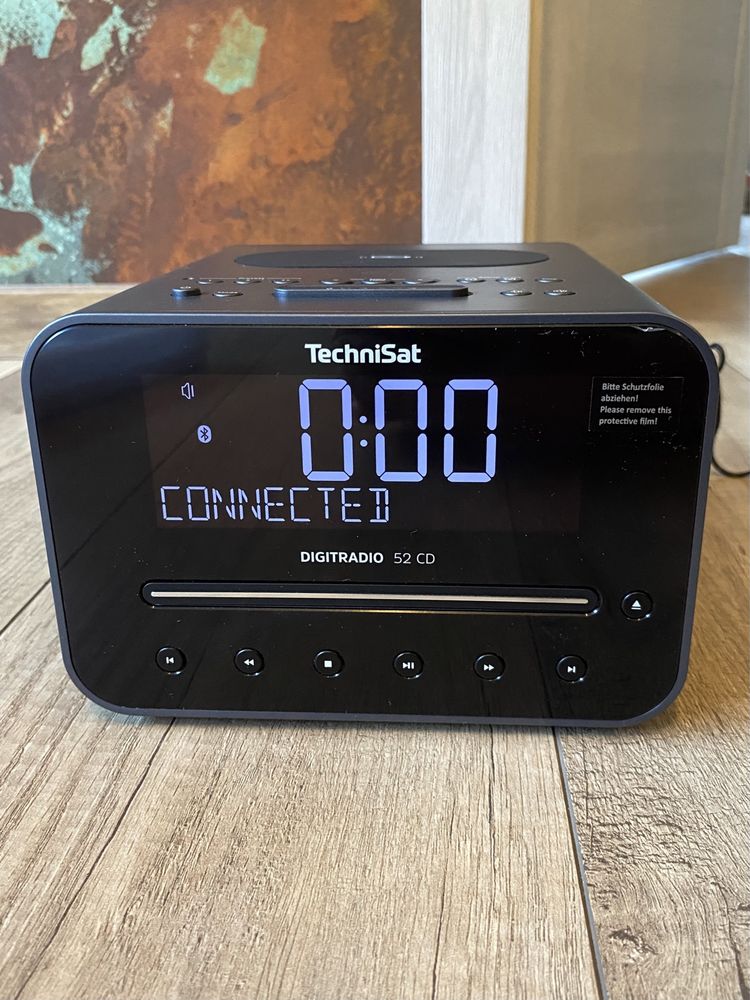 Radio sieciowe budzik TechniSat DIGITRADIO 52 CD Bluetooth, indukcja