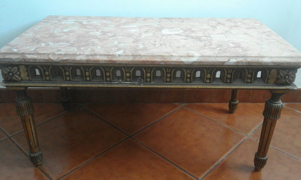 Mesa centro com mármore/Lioz rosa