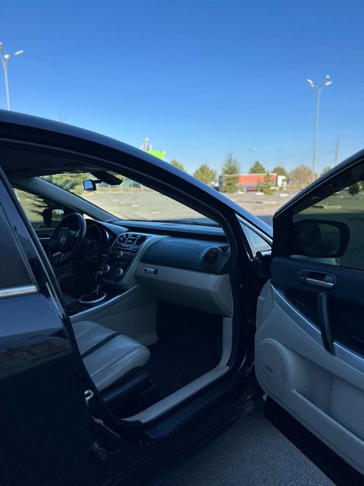 Продам Mazda CX-7