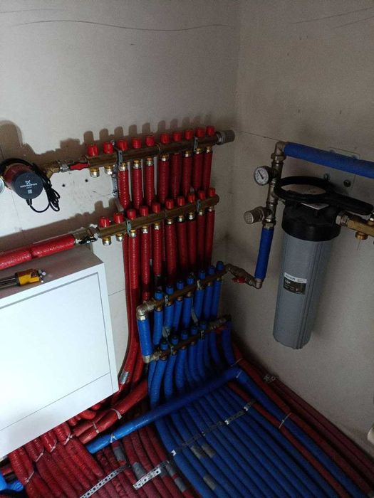 Монтаж сантехніки та опалення . FixDrop команда якій довіряють труби )