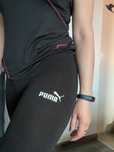 Czarne sportowe legginsy Puma S 36 na siłownię
