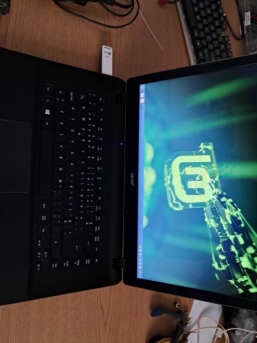 Portátil Acer ES1-520 com 16gb de RAM