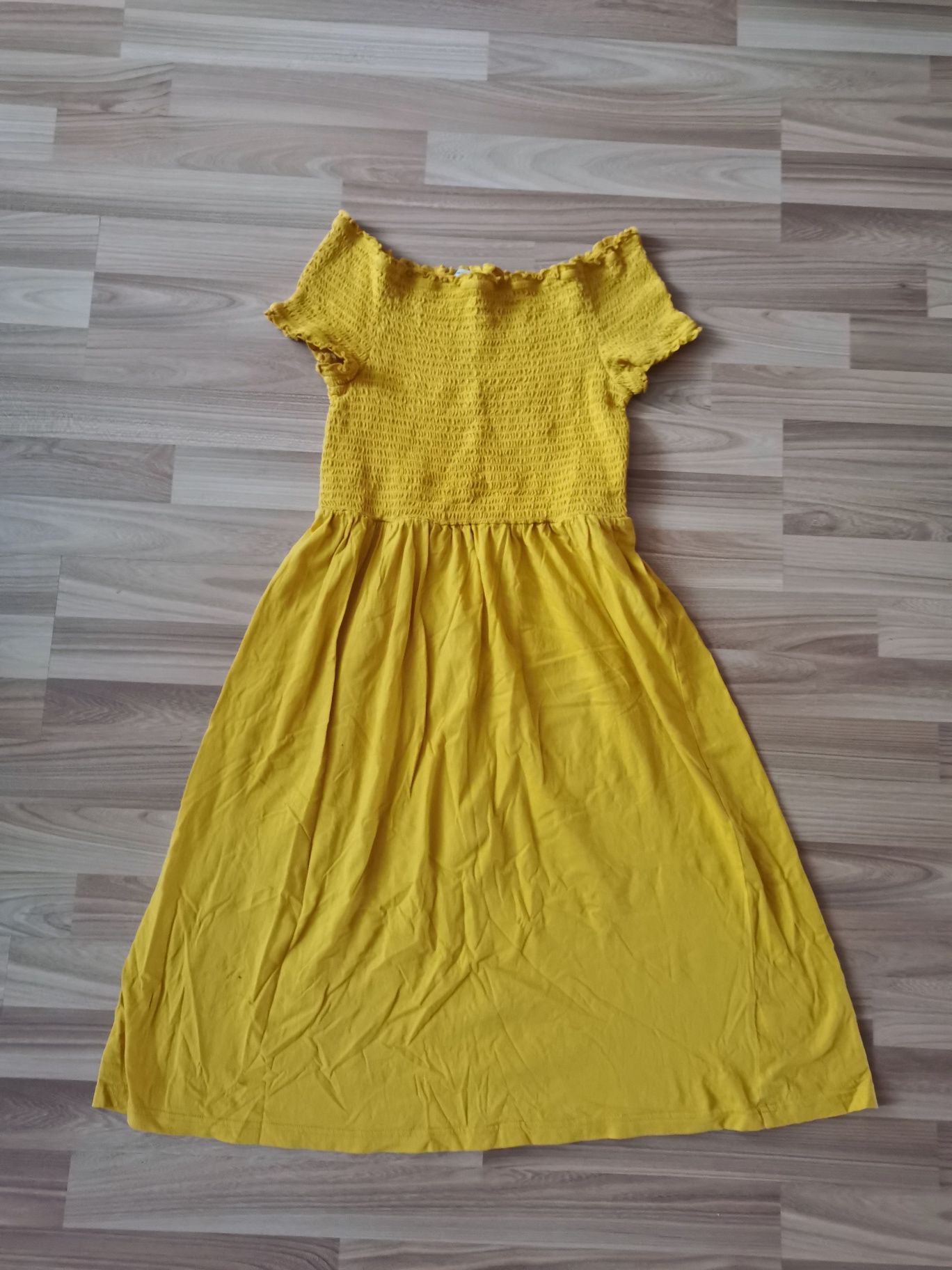 Żółta sukienka midi hiszpanka papaya L