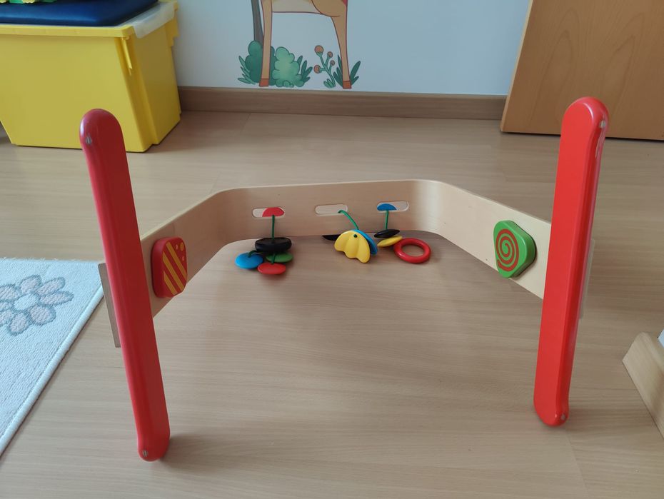Ginásio para bebés IKEA