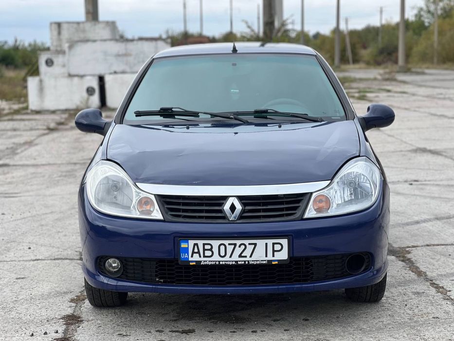 Продам Renault symbol 2011