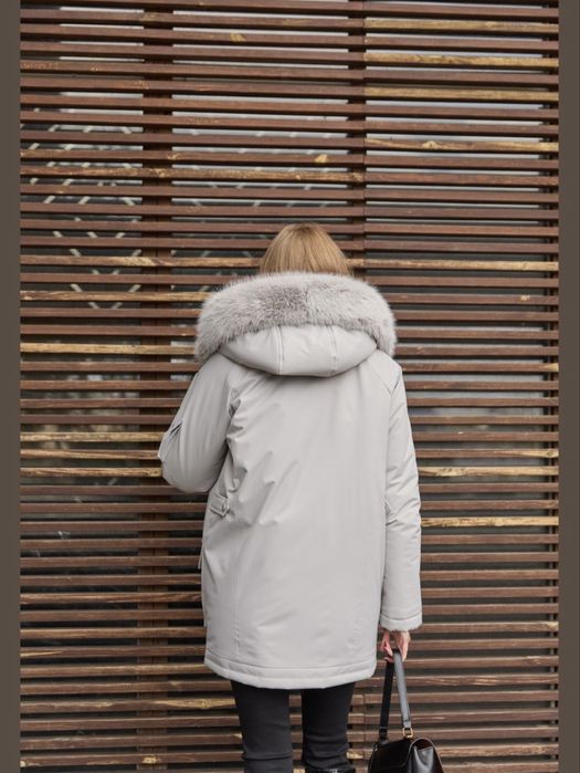 Парка Mila Nova розмір 52 ,л-хл