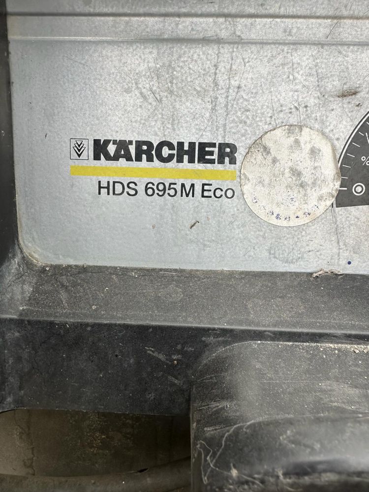 Myjka KARCHER HDS 695 M Eco