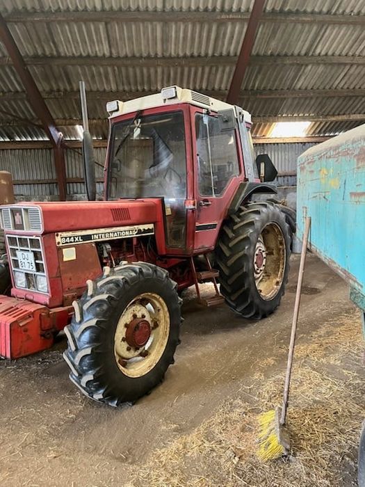 Ciagnik rolniczy case 844