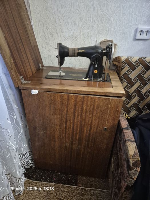 швейна машина Подолка