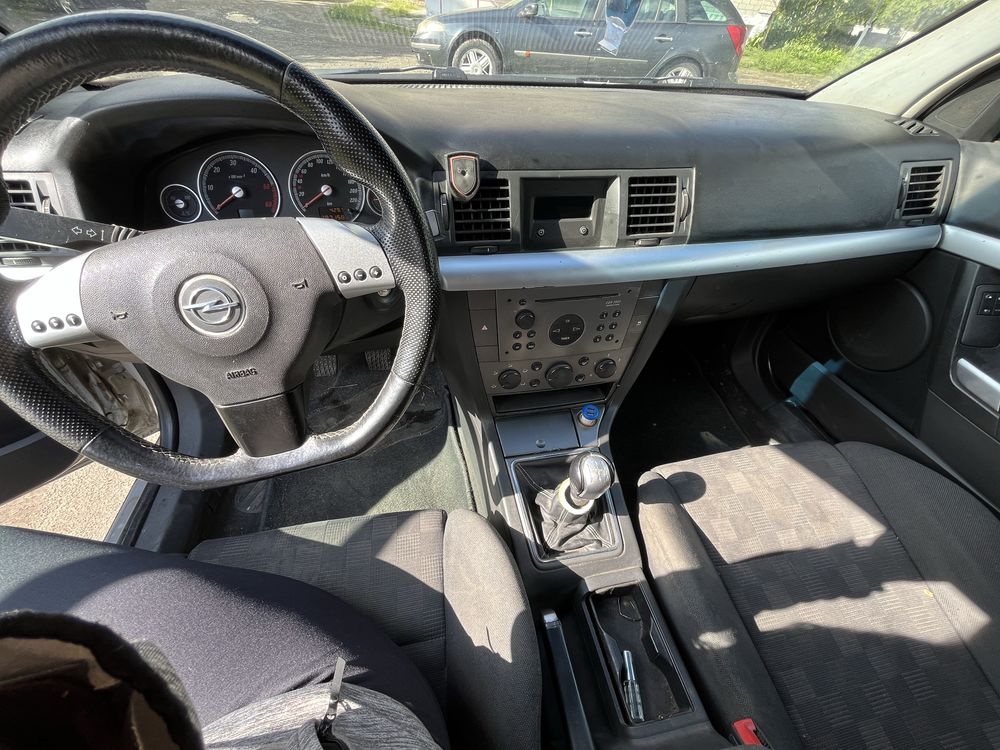 Opel vektra c 2,2 TDI