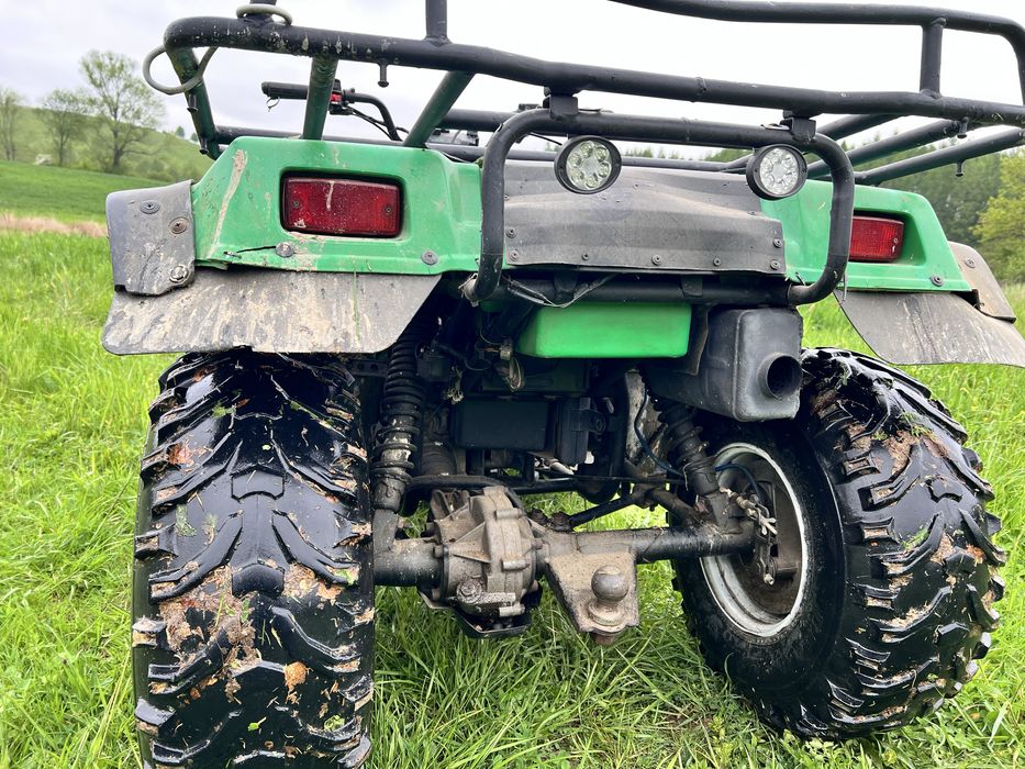 Quad 4x4 Kawasaki KLF 300