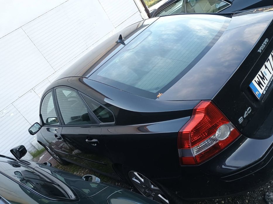 Volvo S40 2.4 benzyna + LPG – 2004 r.