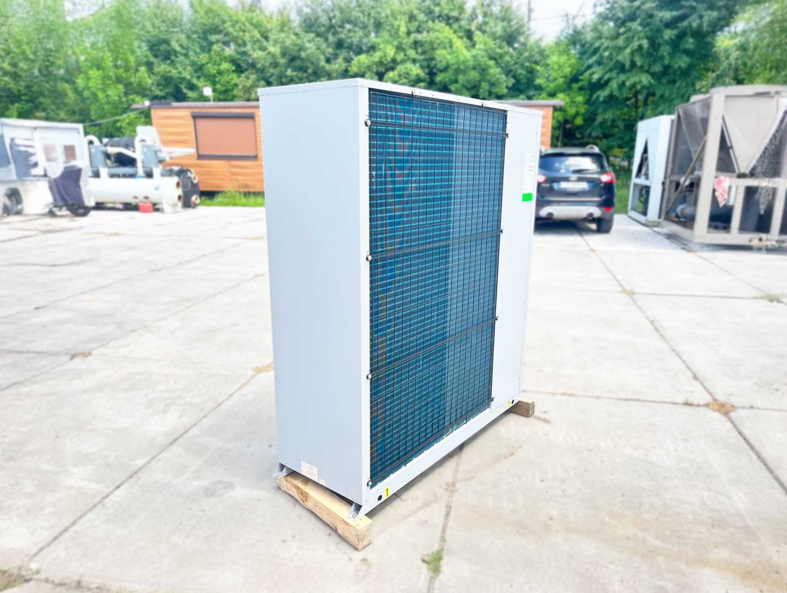 Чіллер/Тепловий насос SYSTEMAIR SYSCROLL 30 28/26 кВт. 2023р. Новий