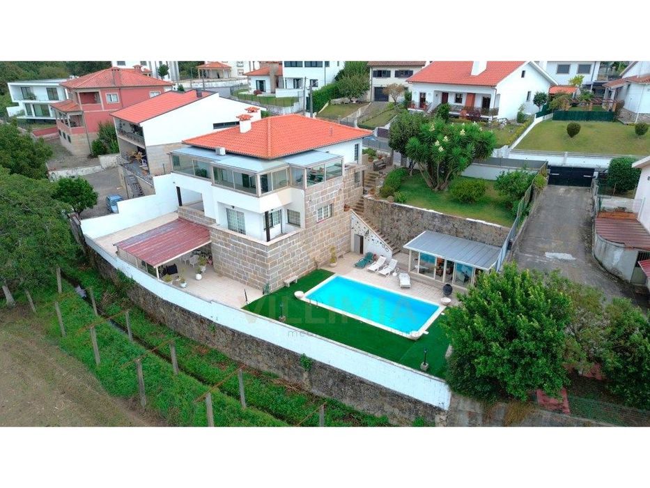 Moradia T4 com Piscina e Vista Panorâmica - Ribeira, Ponte de Lima
