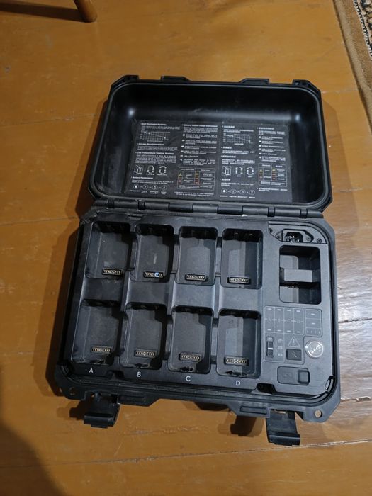 Зарядна станція Matrice M30/M30T