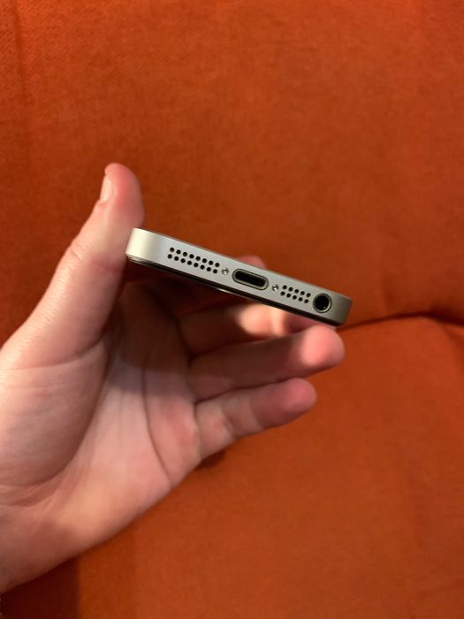 Всі Сім-Карти! IPhone SE 64gb IOS 16 Neverlock Айфон СЄ Неверлок