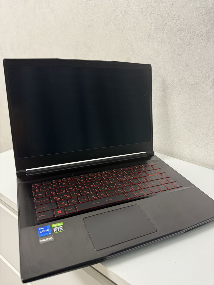 Ноутбук MSI GF63 Thin 11-UC