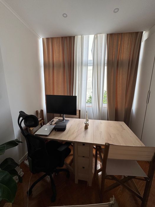 Mesa de jantar ikea com arrumação