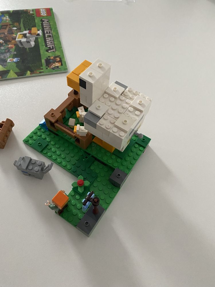 Lego Minecraft 21140 kura