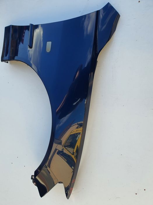 LEXUS IS200 IS300 błotnik prawy przedni 8P4 99-05
