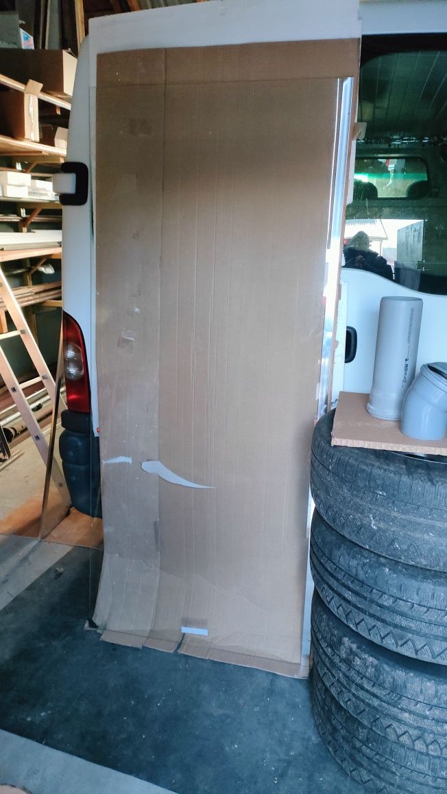 Sprzedam kabine prysznicowa  kwadratowa prawa 90cm
