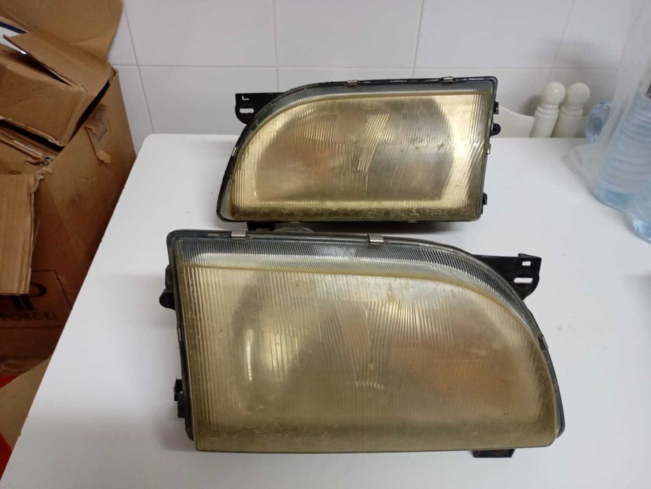 Faróis Ford Transit (1994–2000)