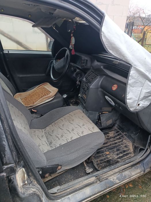 Продам Ваз2111 всі деталі за номером телефону.СРОЧНО.