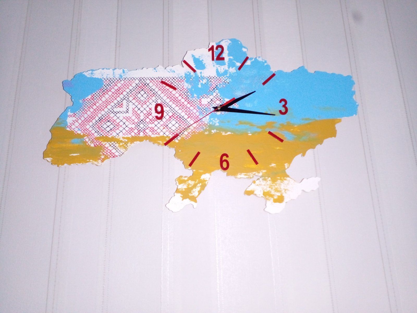 Часы. Карта Украины