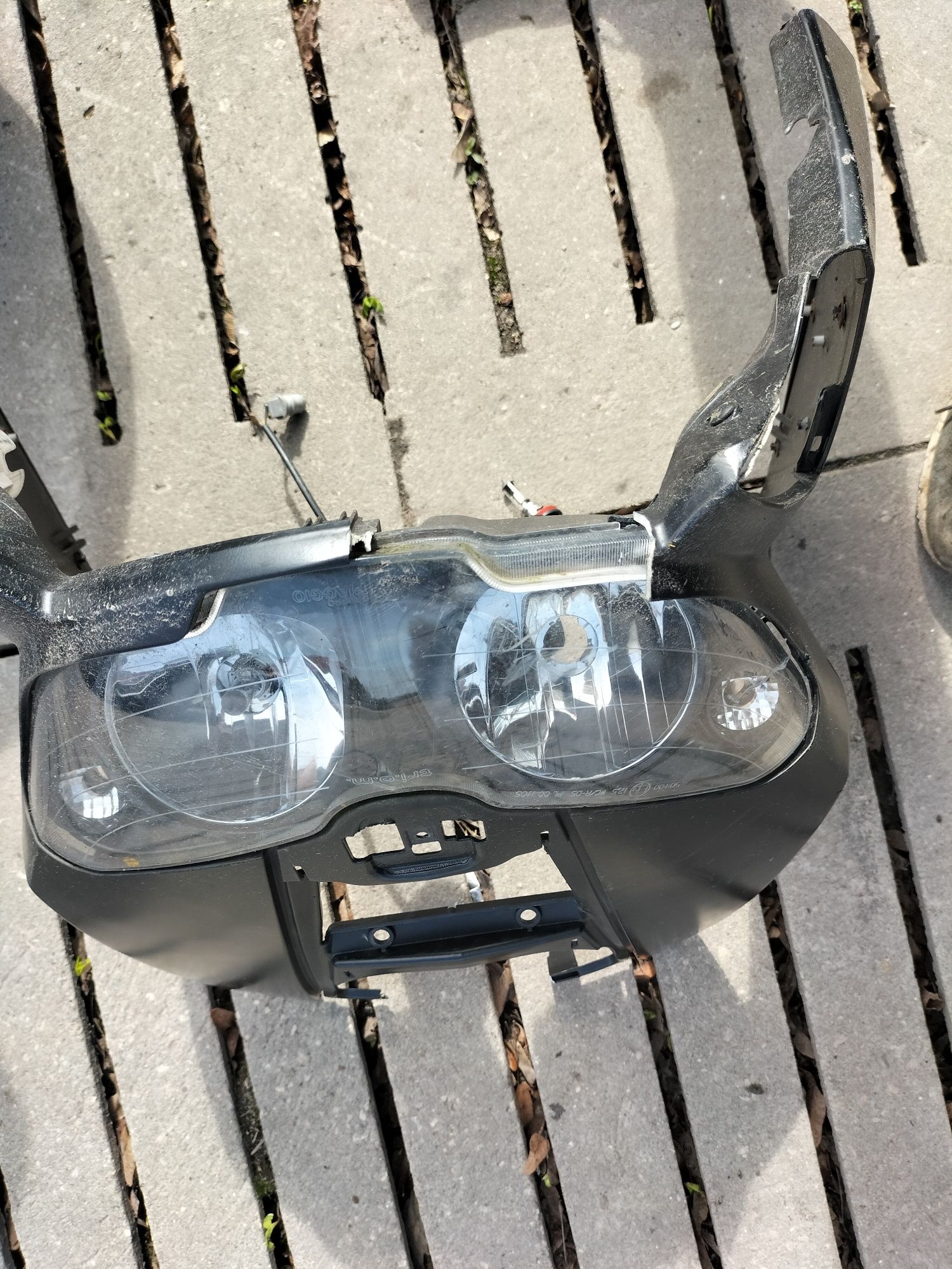Czacha,czasza lekko uszkodzona Gilera Runner SP