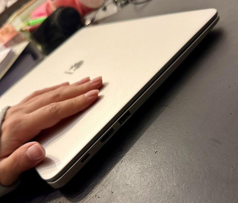 Portátil HUAWEI MateBook D