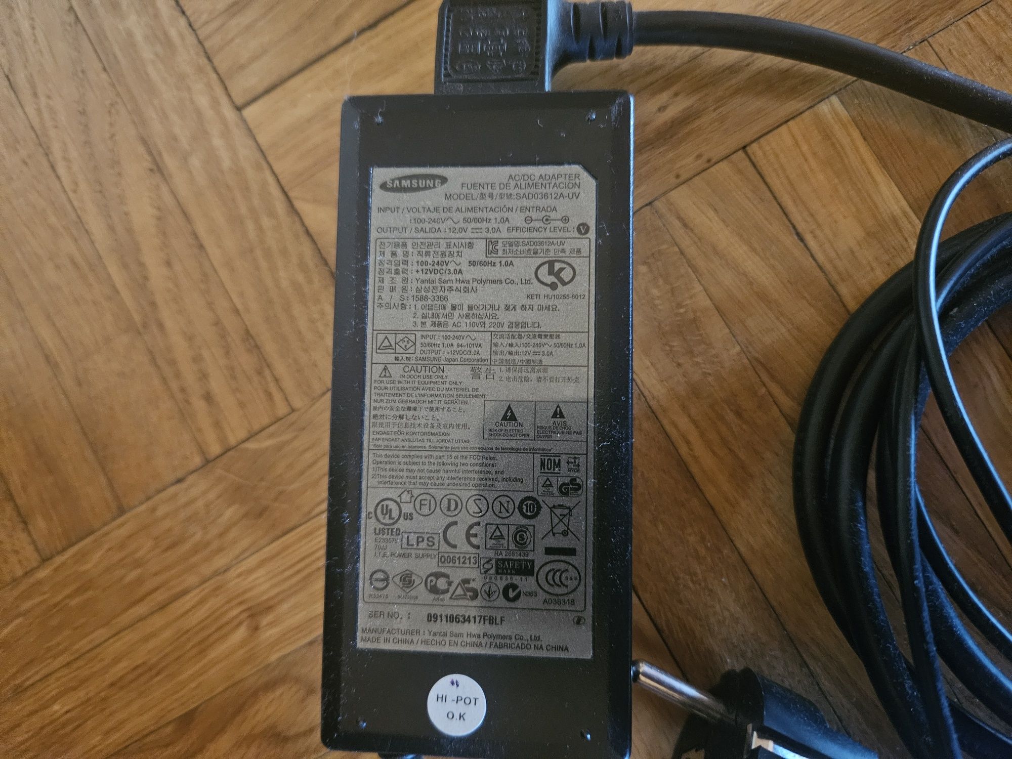 Monitor Samsung P2370