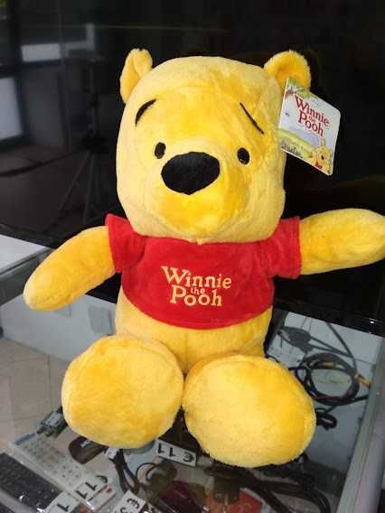 Peluche Disney Winnie The Pooh 35CM