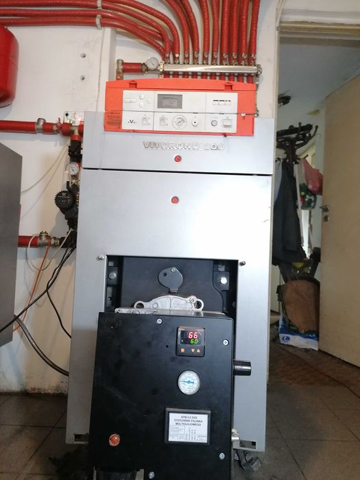 Piec Viessmann Vitorond 200 o mocy 24kW + palnik multiolejowy
