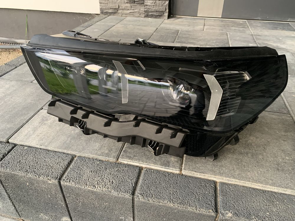 Lampa lewa led schadow bmw 5 g60