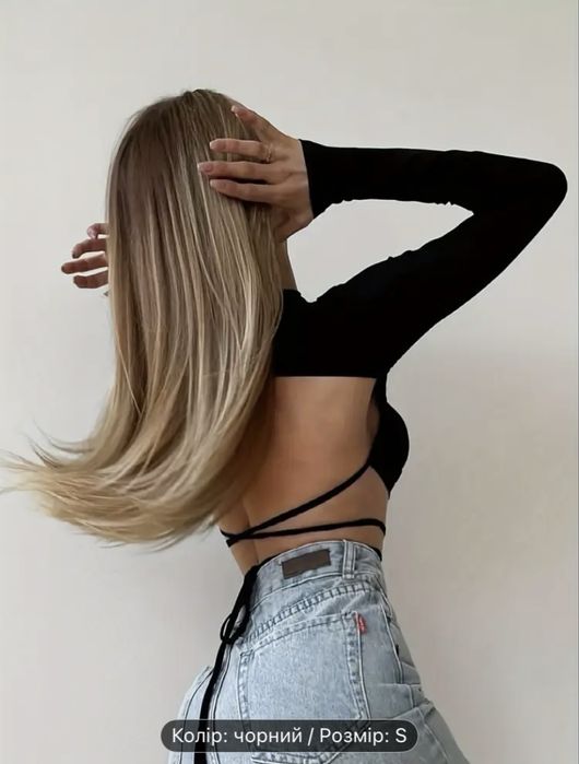 кроп-топ чорного кольору