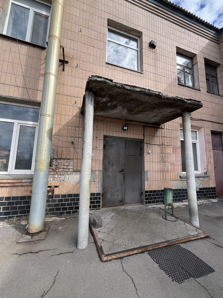 Оренда комерційного приміщення 2 пов., прсп. Хіміків під мостом