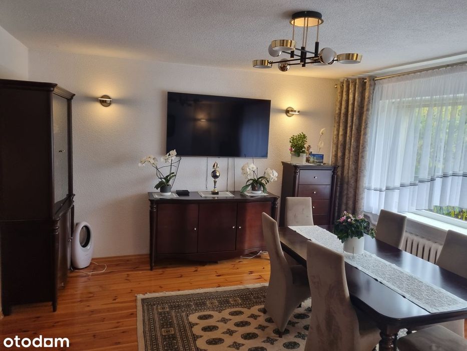 Sprzedam dom z osobnym niezależnym mieszkaniem -gotowy do zamieszkania