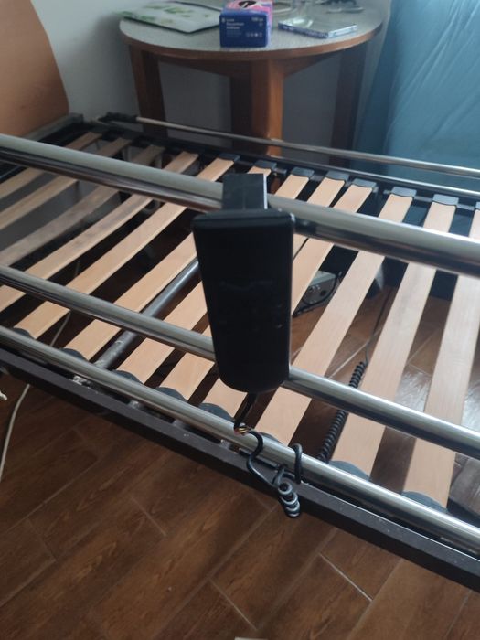 Cama Articulada Electrica ( Bom estado l