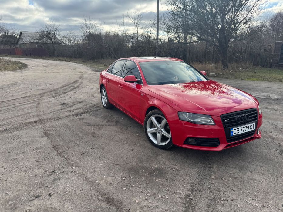 Продам  Audi A4 2012