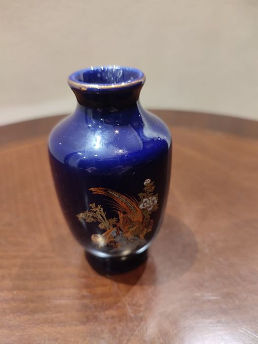 Śliczny stary wazonik porcelana kobalt