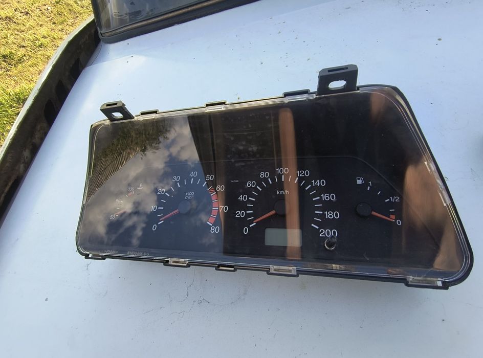 Щиток приладів ВАЗ 2110